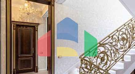 Роскошная вилла в Баре с панорамным видом на море