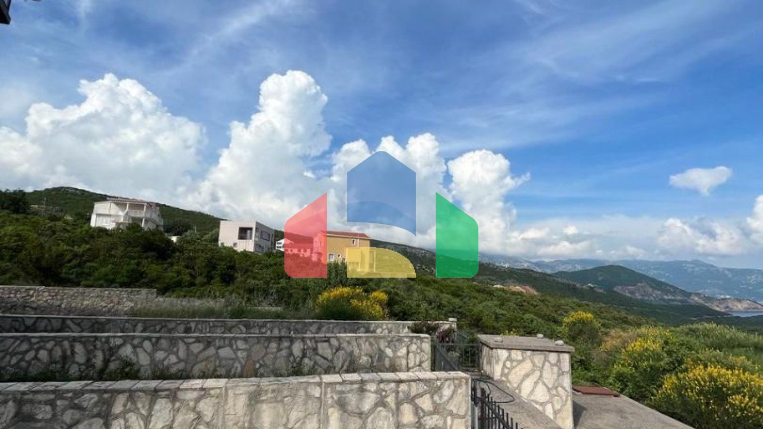 Квартира в Кримовице