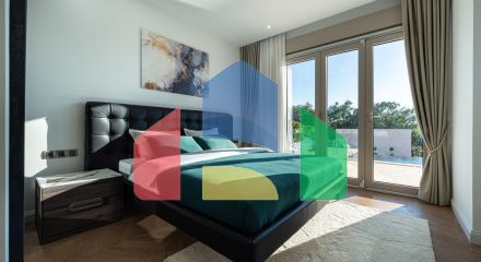 Вилла в Кримовице с 4 спальнями и бассейном с видом на море. Вилла в Кримовице с 4 спальнями и бассейном с видом на море.