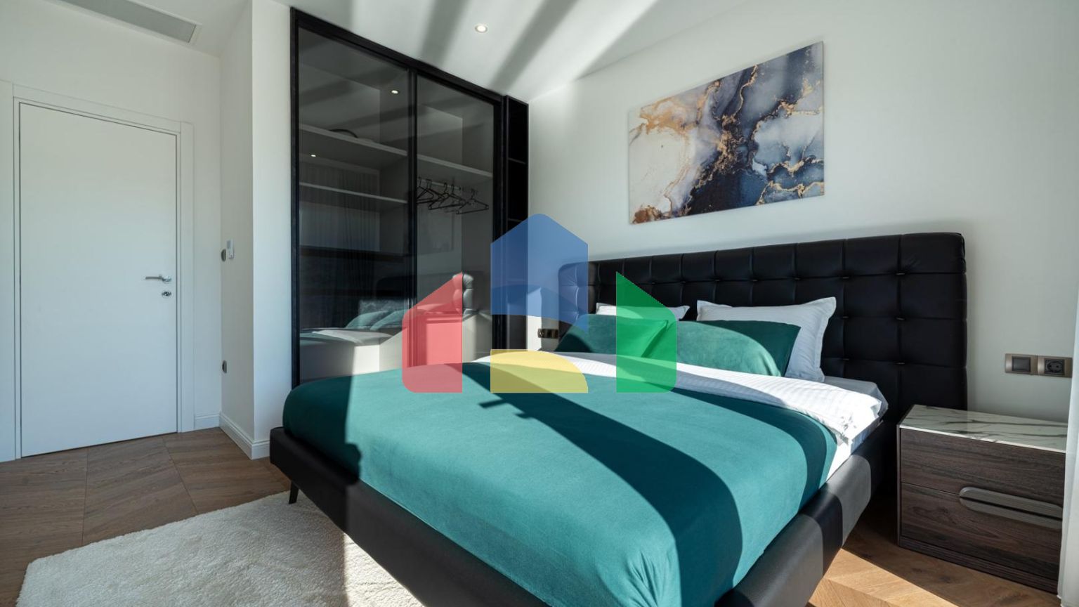 Вилла в Кримовице с 4 спальнями и бассейном с видом на море.