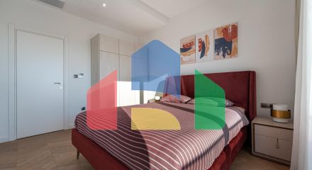 Вилла в Кримовице с 4 спальнями и бассейном с видом на море. Вилла в Кримовице с 4 спальнями и бассейном с видом на море.