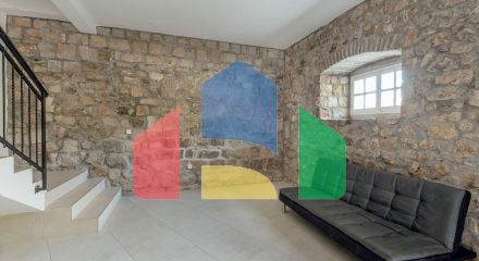 Qualitatively restored stone house with a swimming pool and panoramic views of the bay in Zabrje, Lustica peninsula