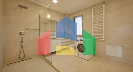 Продается современная дизайнерская вилла в Кримовицах