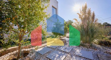 Продается современная дизайнерская вилла в Кримовицах