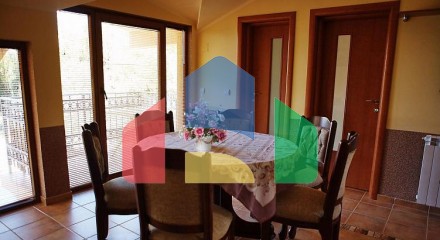 Две Виллы в Кримовице с бассейнами и большим участком