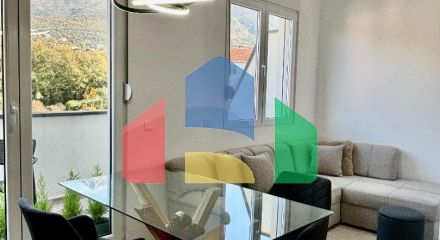 Продается новая дизайнерская студия в жилом комплексе в Радановичи