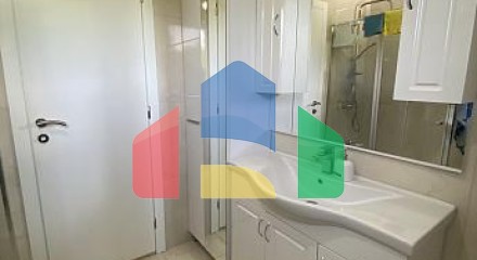 Дом в Радановичи с апартаментами