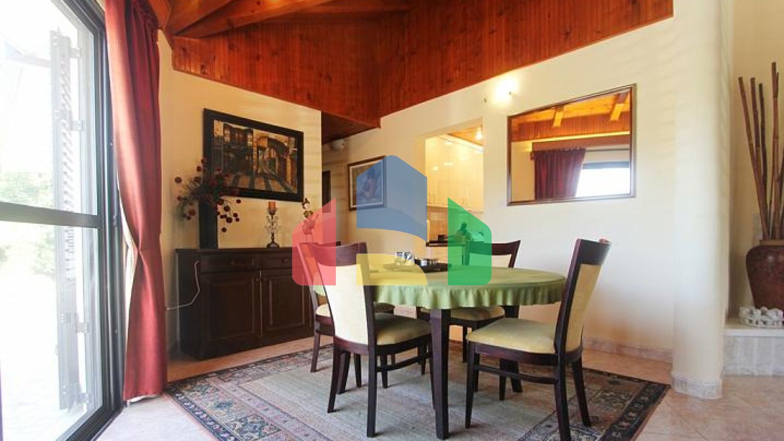 Дом с большим участком в Радановичах