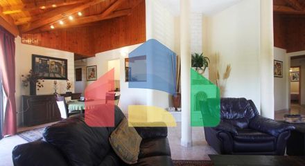 Дом с большим участком в Радановичах