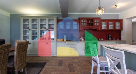 Захватывающая вилла с бассейном с видом на Которский залив