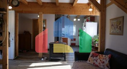 Продаются дома в Загоре на большом участке с бассейном Продаются дома в Загоре на большом участке с бассейном