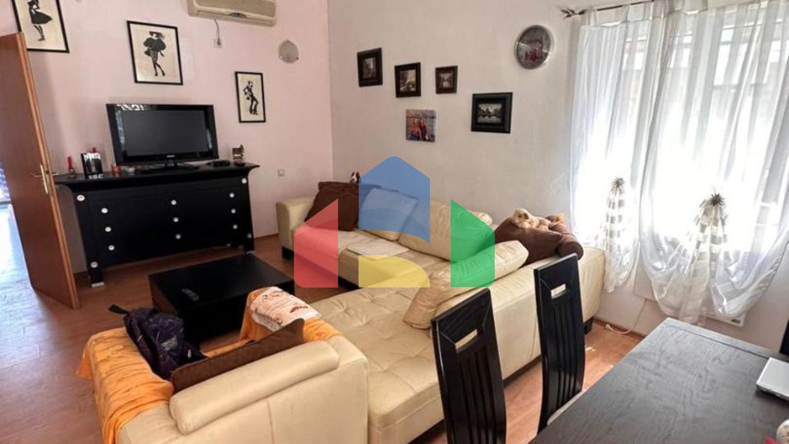 Квартира, 1 спальня, с паркингом  Боко – Которский залив, Столив