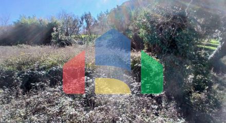 Участок 2.400 м² в Столиве, Котор – рядом с отелем Hyatt