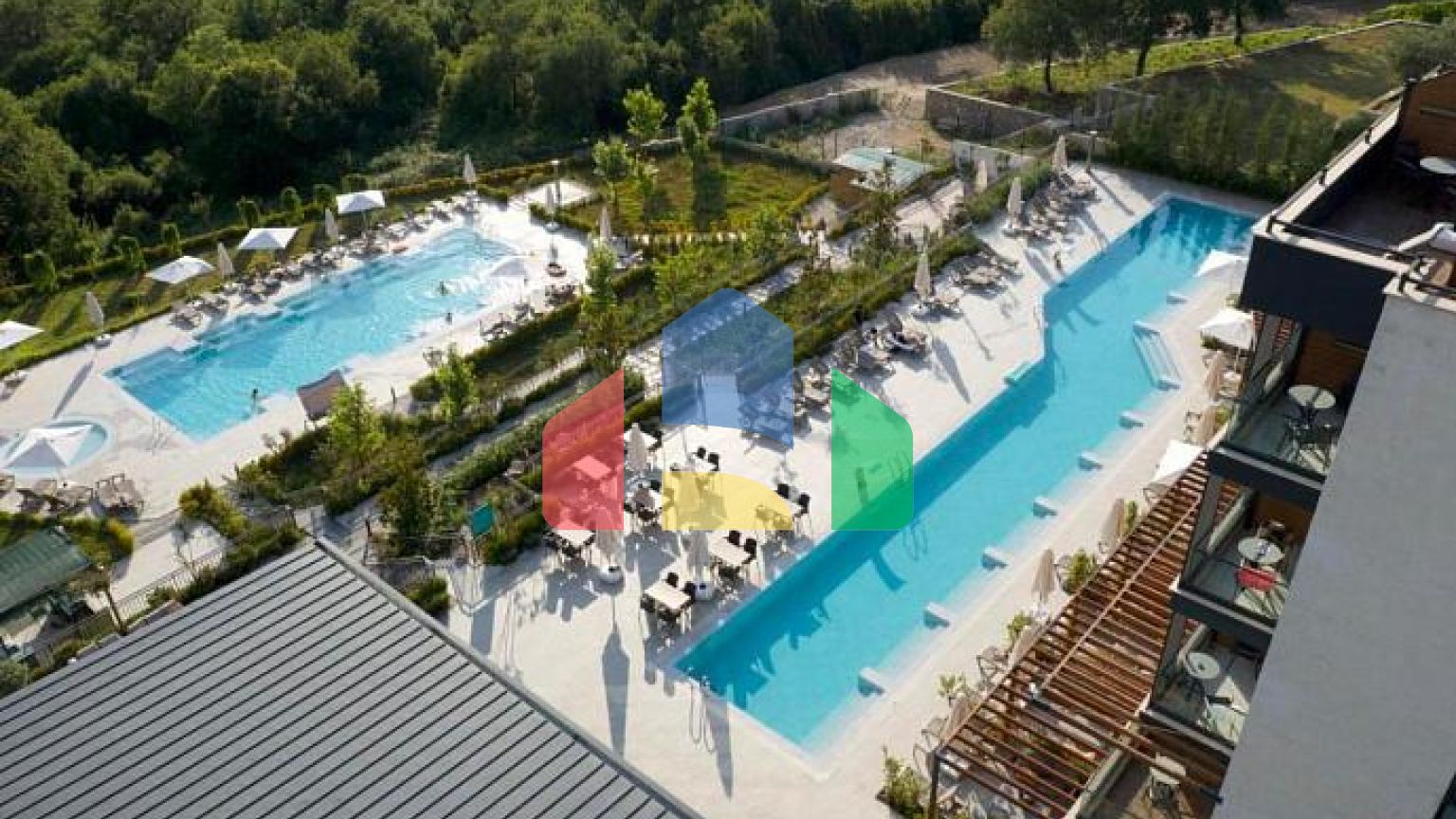 ЭКСКЛЮЗИВНОЕ ПРЕДЛОЖЕНИЕ — РОСКОШНАЯ СТУДИЯ В ЧЕРНОГОРИИ