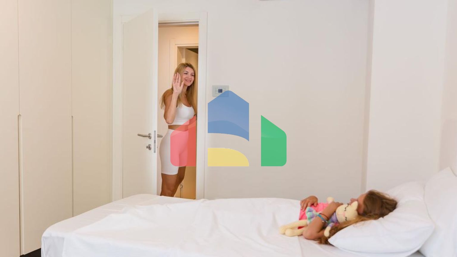 Квартира в новом комплексе на 1 линии в Рафаиловичи