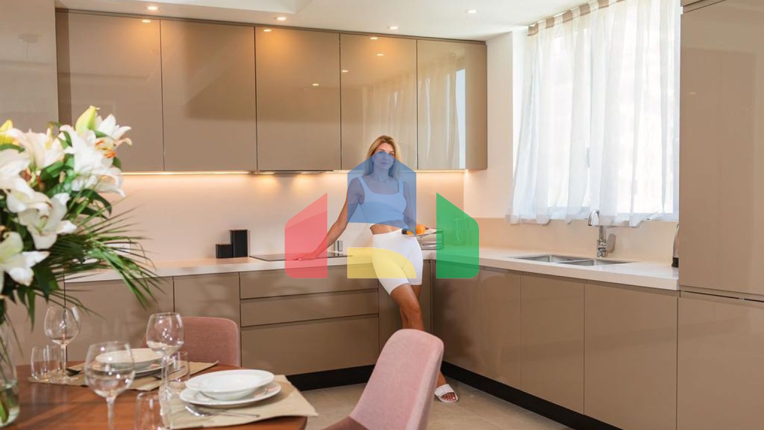 Квартира в новом комплексе на 1 линии в Рафаиловичи