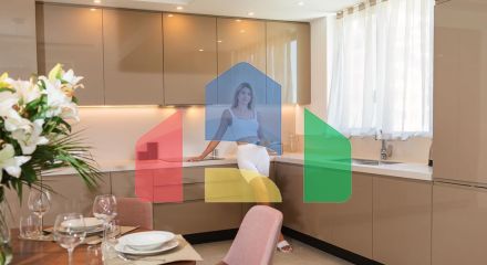 Квартира в новом комплексе на 1 линии в Рафаиловичи Квартира в новом комплексе на 1 линии в Рафаиловичи