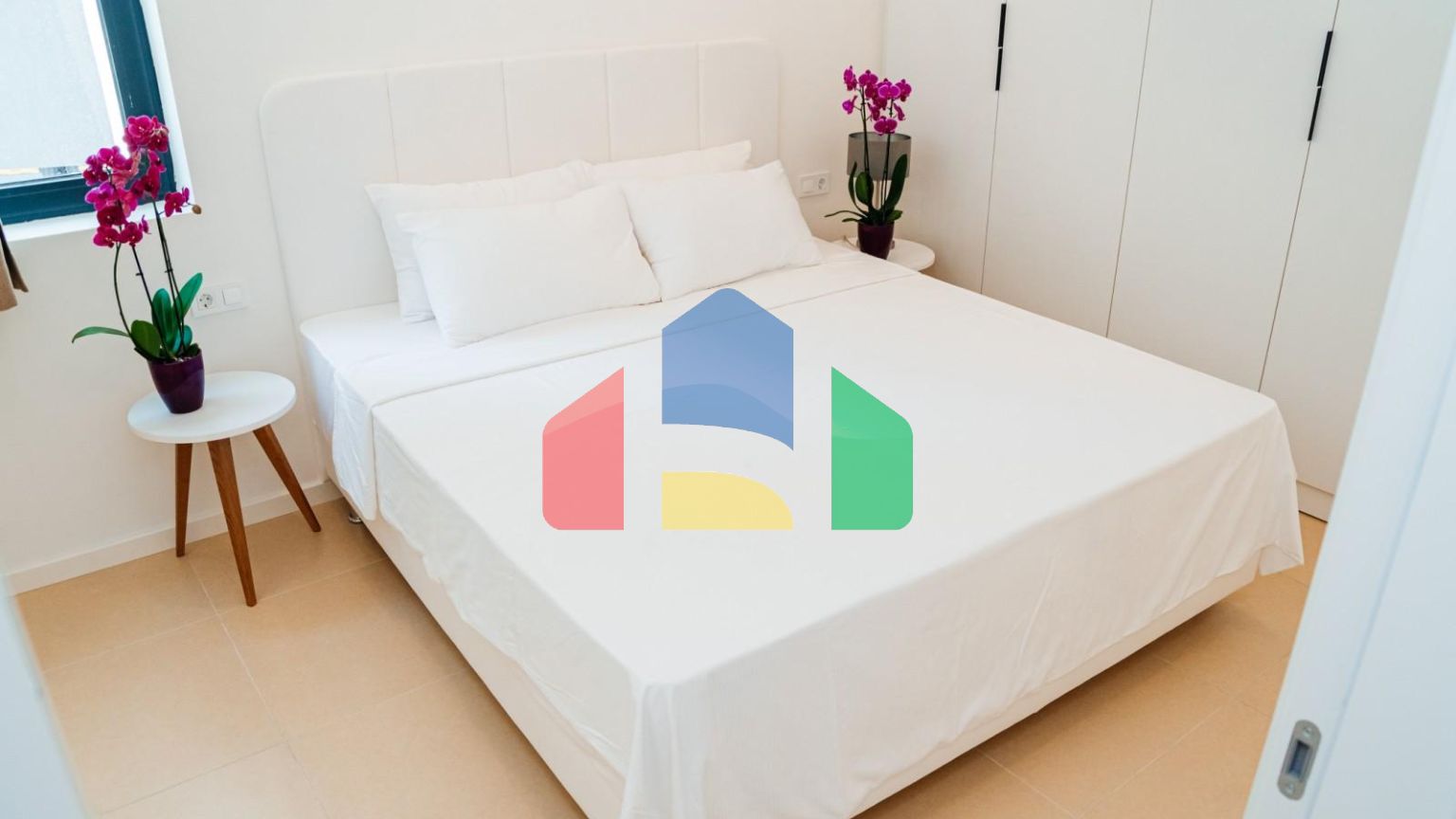 Квартира в новом комплексе на 1 линии в Рафаиловичи