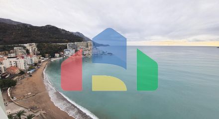 Квартира в новом комплексе на 1 линии в Рафаиловичи Квартира в новом комплексе на 1 линии в Рафаиловичи