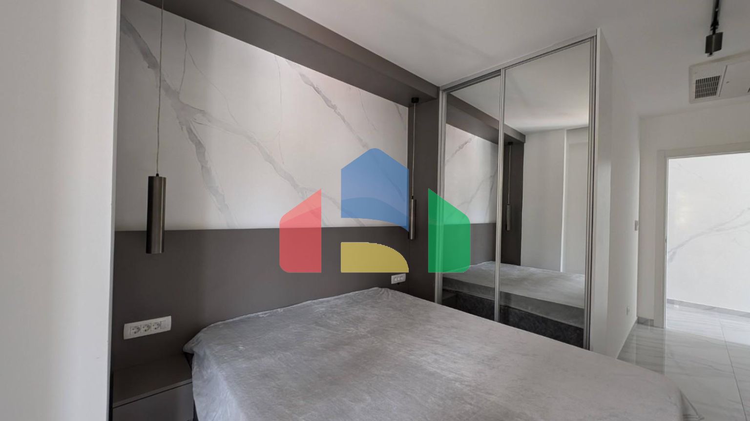 Квартира в 100 метрах моря, Рафаиловичи. Ваша мечта!