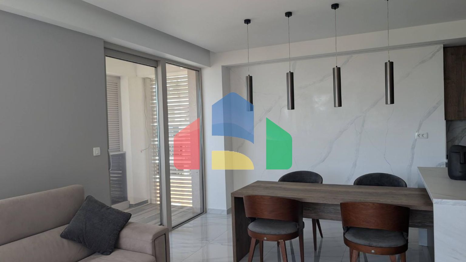 Квартира в 100 метрах моря, Рафаиловичи. Ваша мечта!