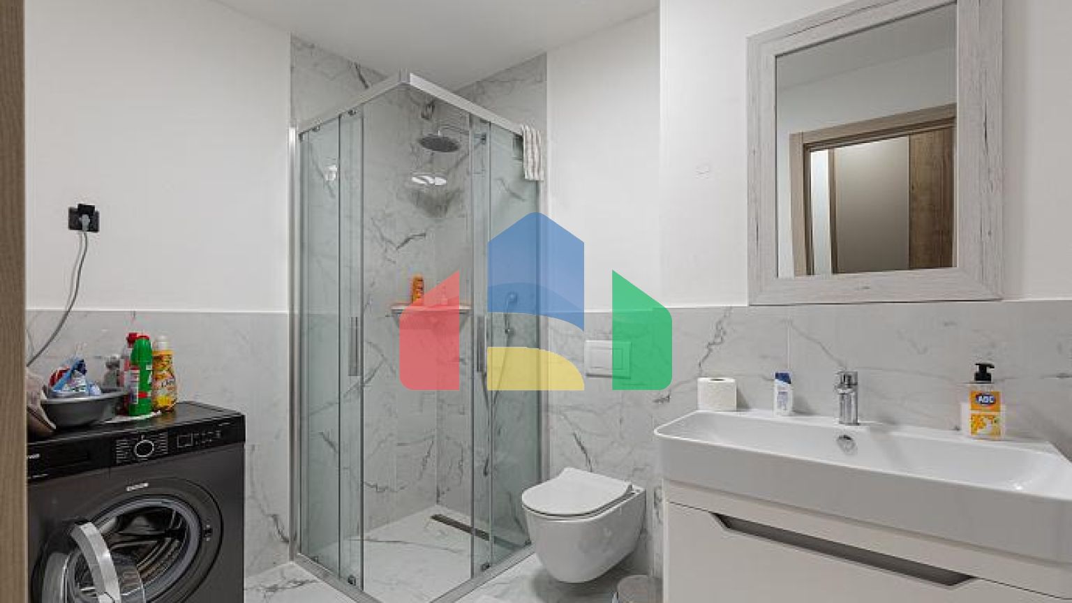 Апартаменты на 1 этаже площадью 81 м² с 2 спальнями и 2 санузлами