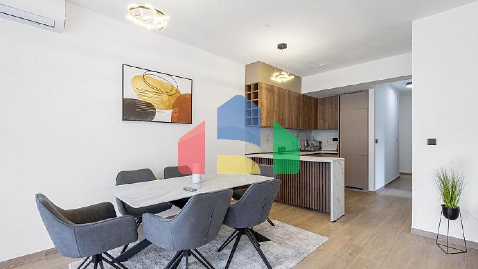 Апартаменты на 1 этаже площадью 81 м² с 2 спальнями и 2 санузлами