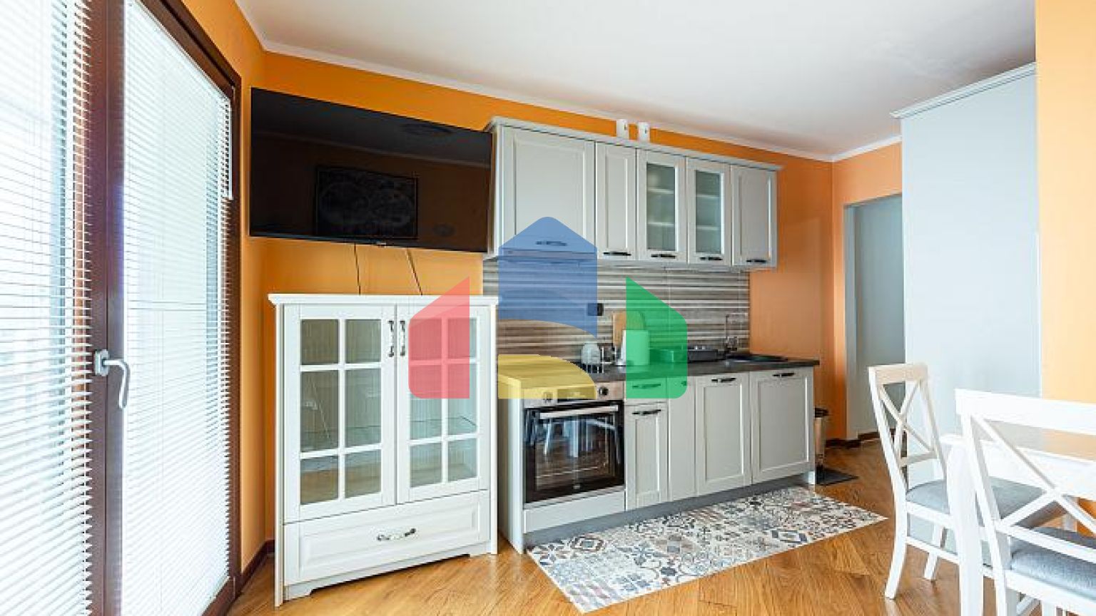 6752 Два апартамента по 57 м² в Рафаиловичи, первая линия