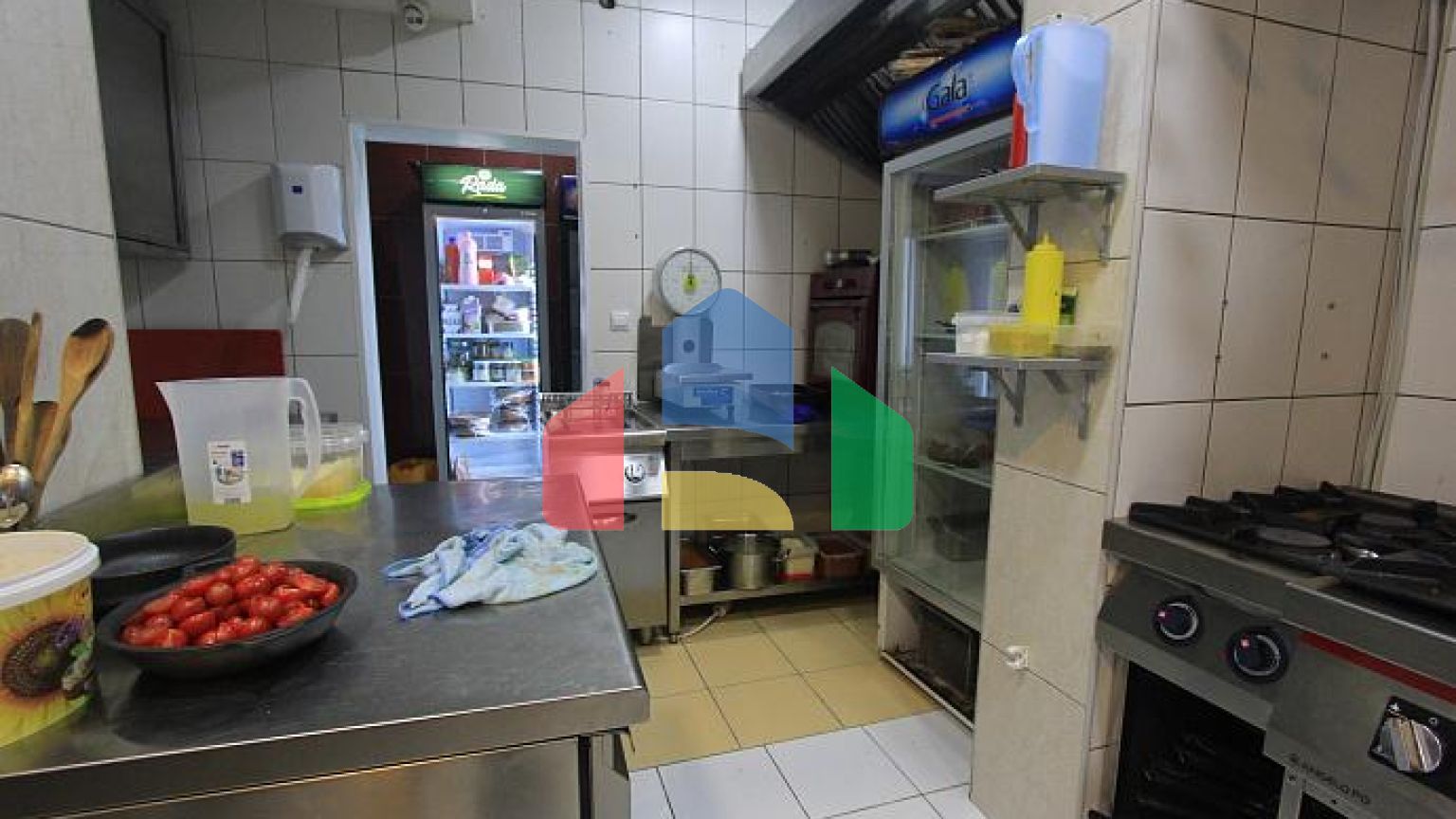 Ресторан на первой линии у моря в Рафаиловичах на продажу