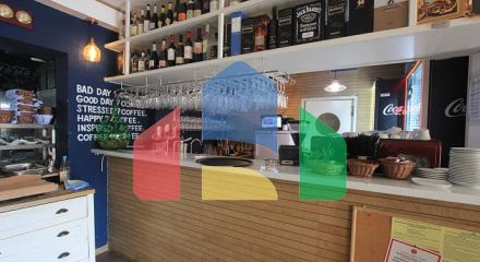 Ресторан на первой линии у моря в Рафаиловичах на продажу