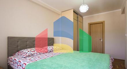 Квартира с панорамным видом на море и гаражом в Рафаиловичах Квартира с панорамным видом на море и гаражом в Рафаиловичах