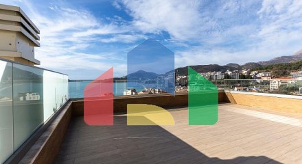 Пентхаус в Рафаиловичи с видом на море