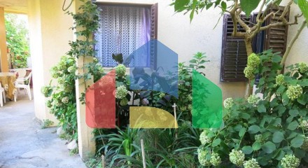 SPECIAL OFFER! Mini hotel in Rafailovici near the sea