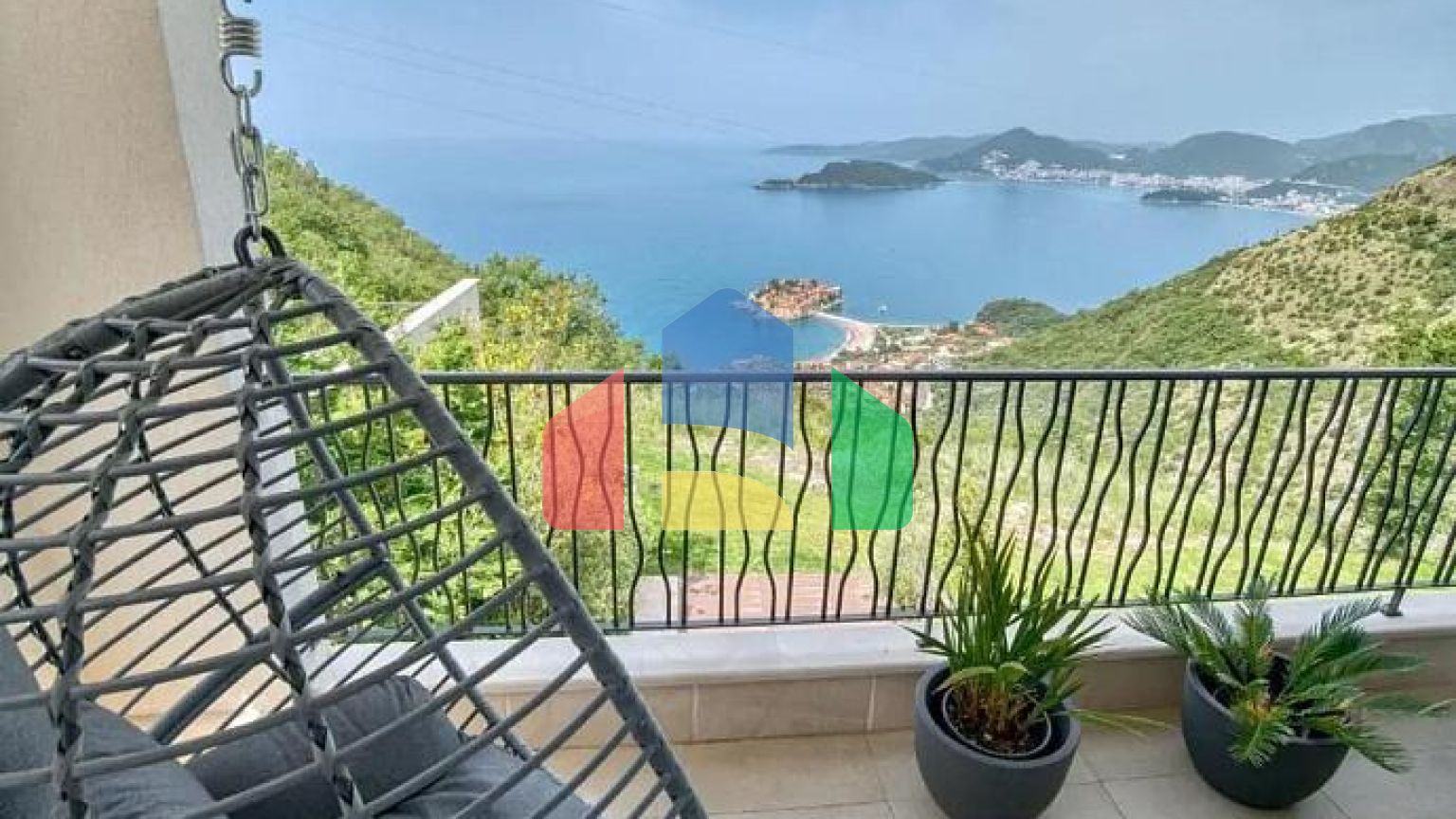 3-комнатная квартира, 90 м², Blizikuće — вид на Свети Стефан