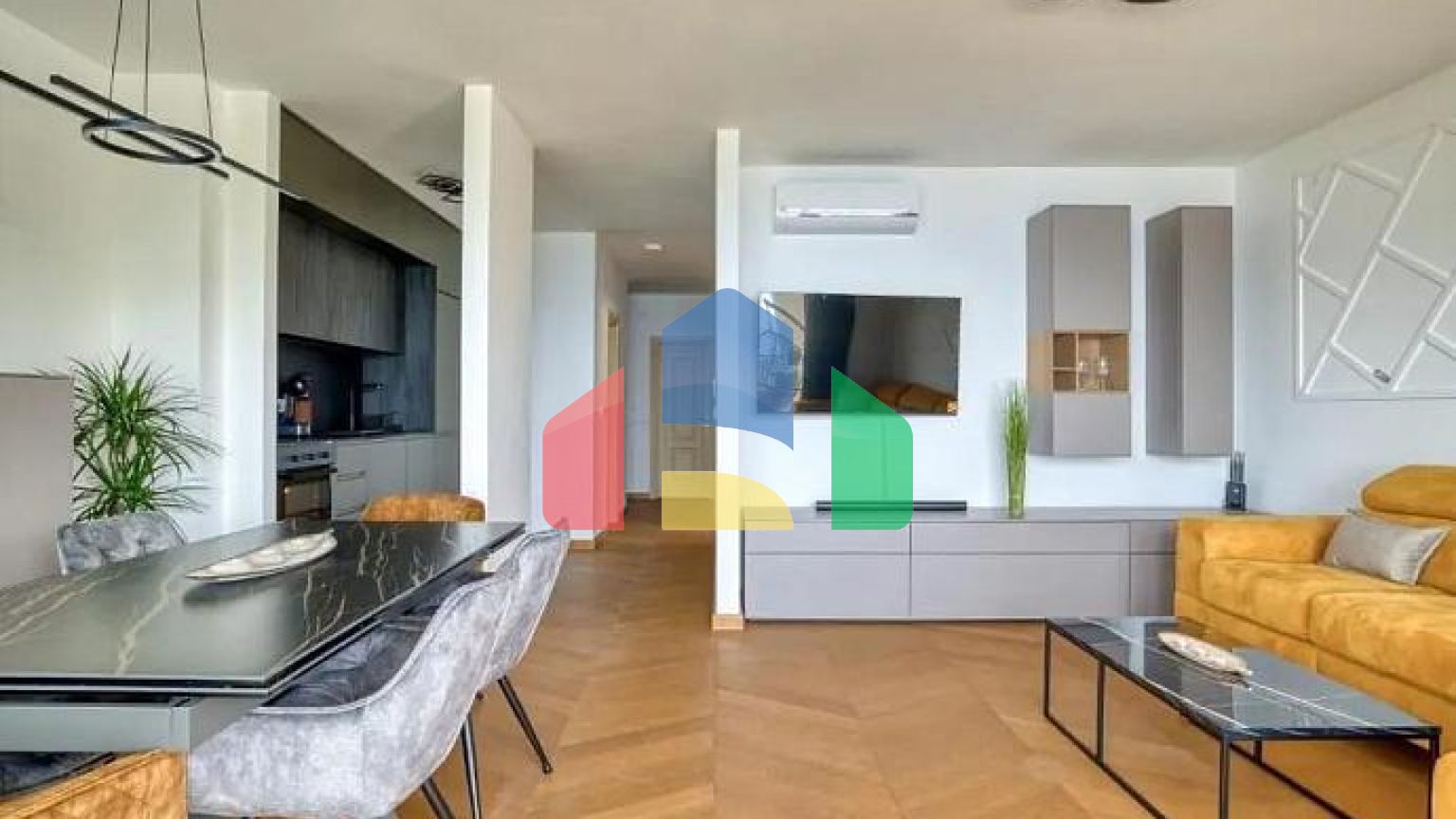 3-комнатная квартира, 90 м², Blizikuće — вид на Свети Стефан