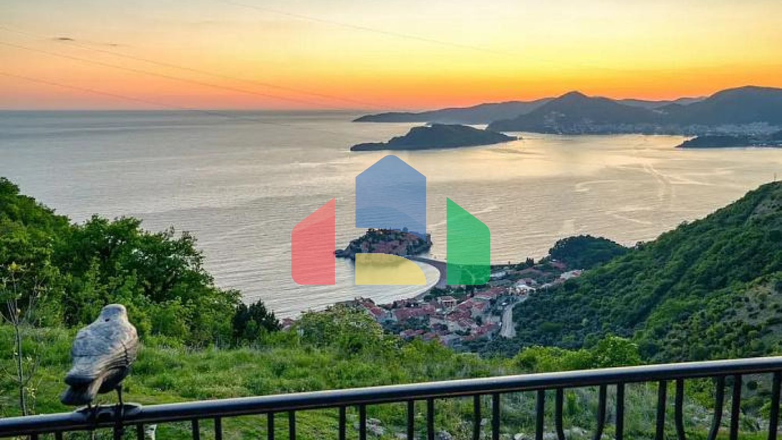 3-комнатная квартира, 90 м², Blizikuće — вид на Свети Стефан