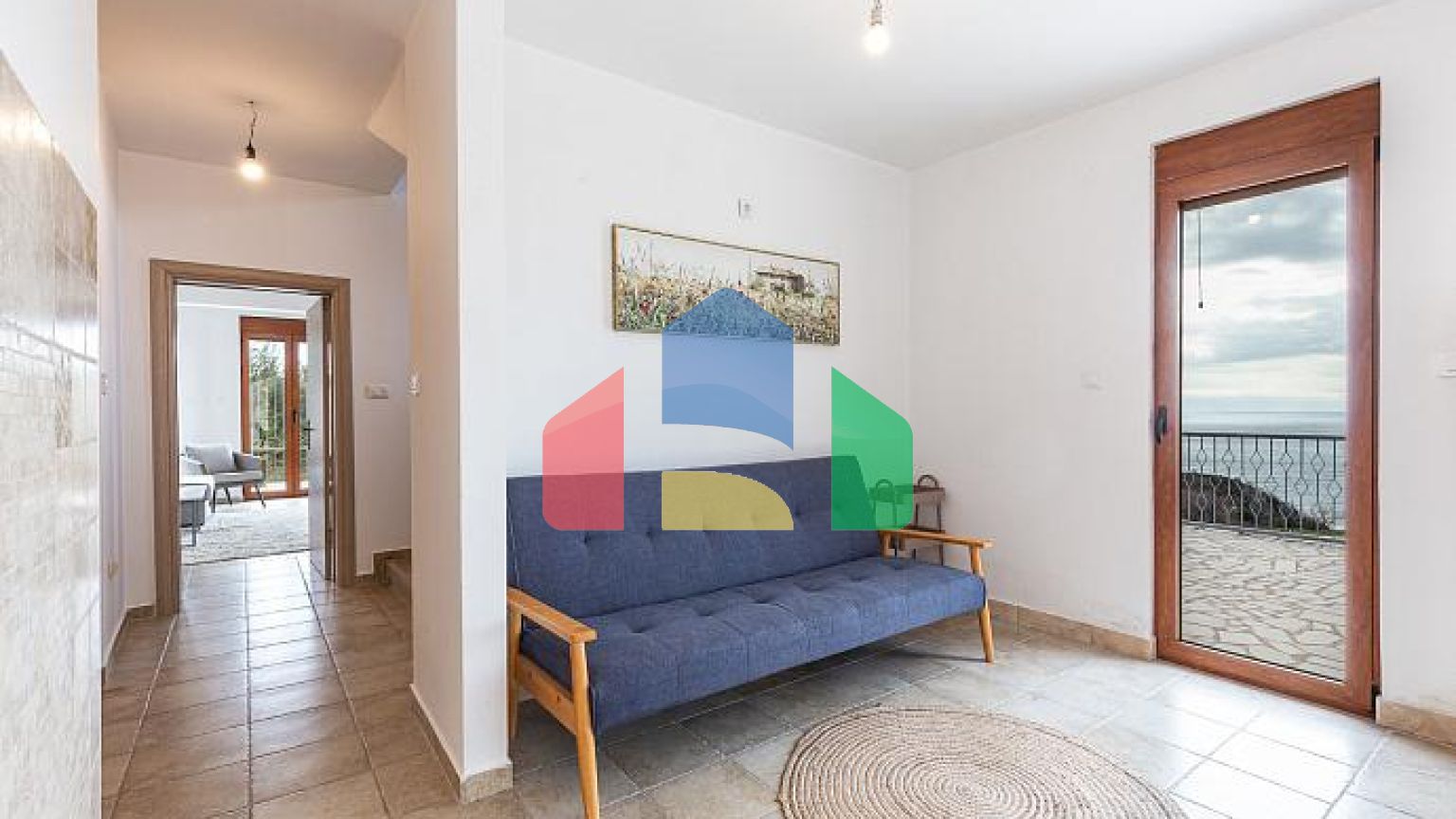 Просторный 3-этажный дом с видом на море в Близикуче