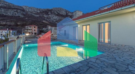 A complex of modern villas with a beautiful view