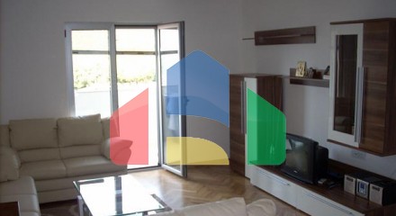 Spacious house in Markovici