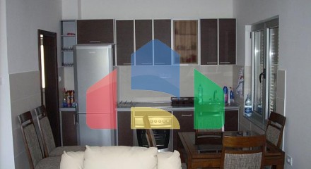 Spacious house in Markovici