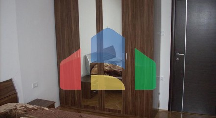 Spacious house in Markovici