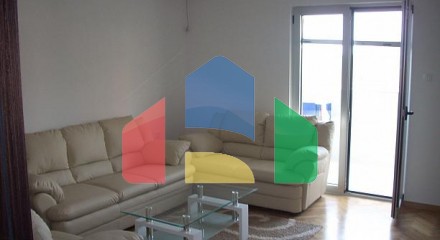 Spacious house in Markovici