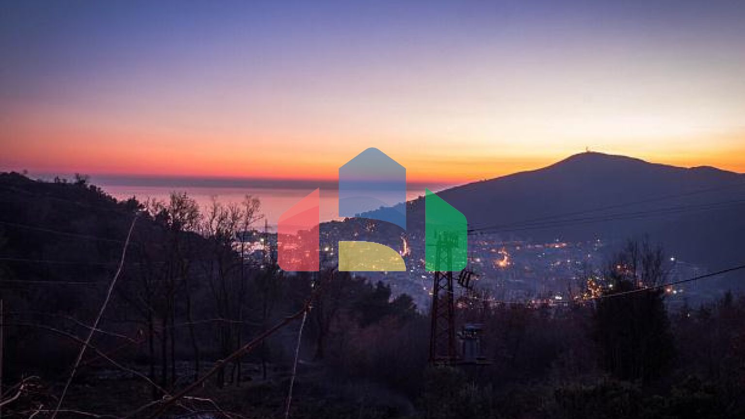 Дом с участком и панорманым видом на Будву