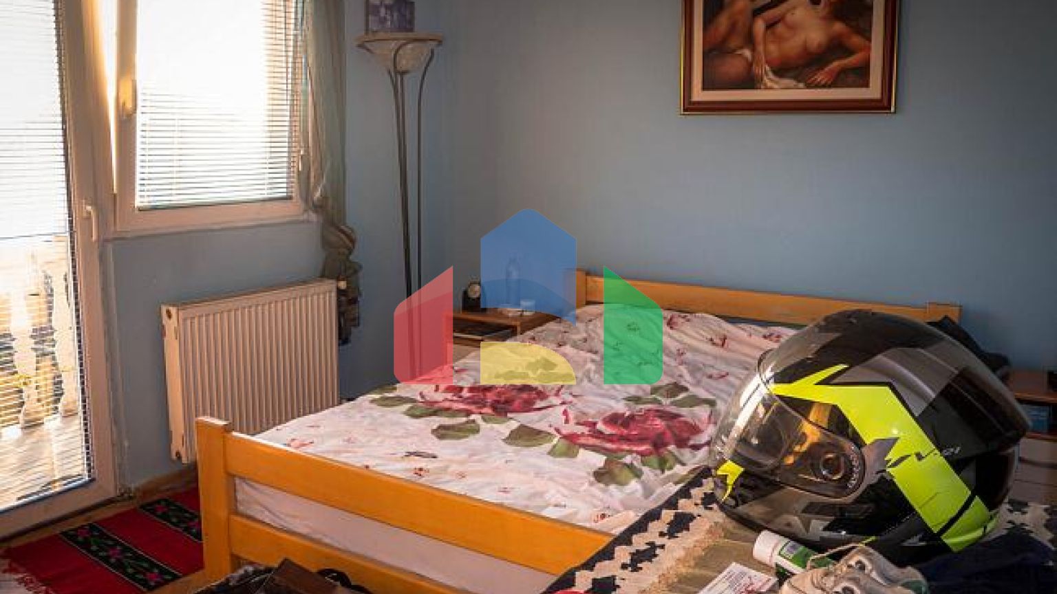 Дом с участком и панорманым видом на Будву