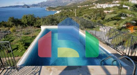 Villa with pool with stunning views in Skocidevojka