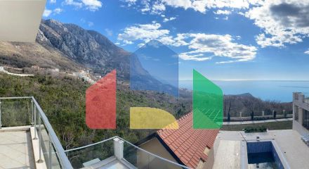 Роскошная вилла с видом на море и бассейном в Близикуче