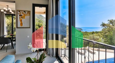 Townhouse with panoramic views of the Adriatic Sea in a gated complex in the Budva Riviera