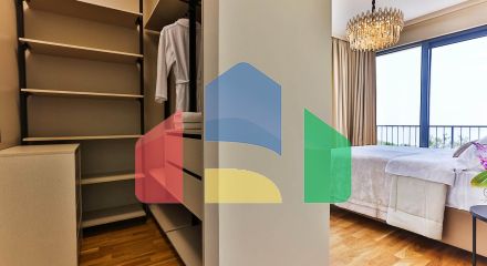 Таунхаус с панорамным видом на Адриатическое море в закрытом комплексе в Будванской ривьере