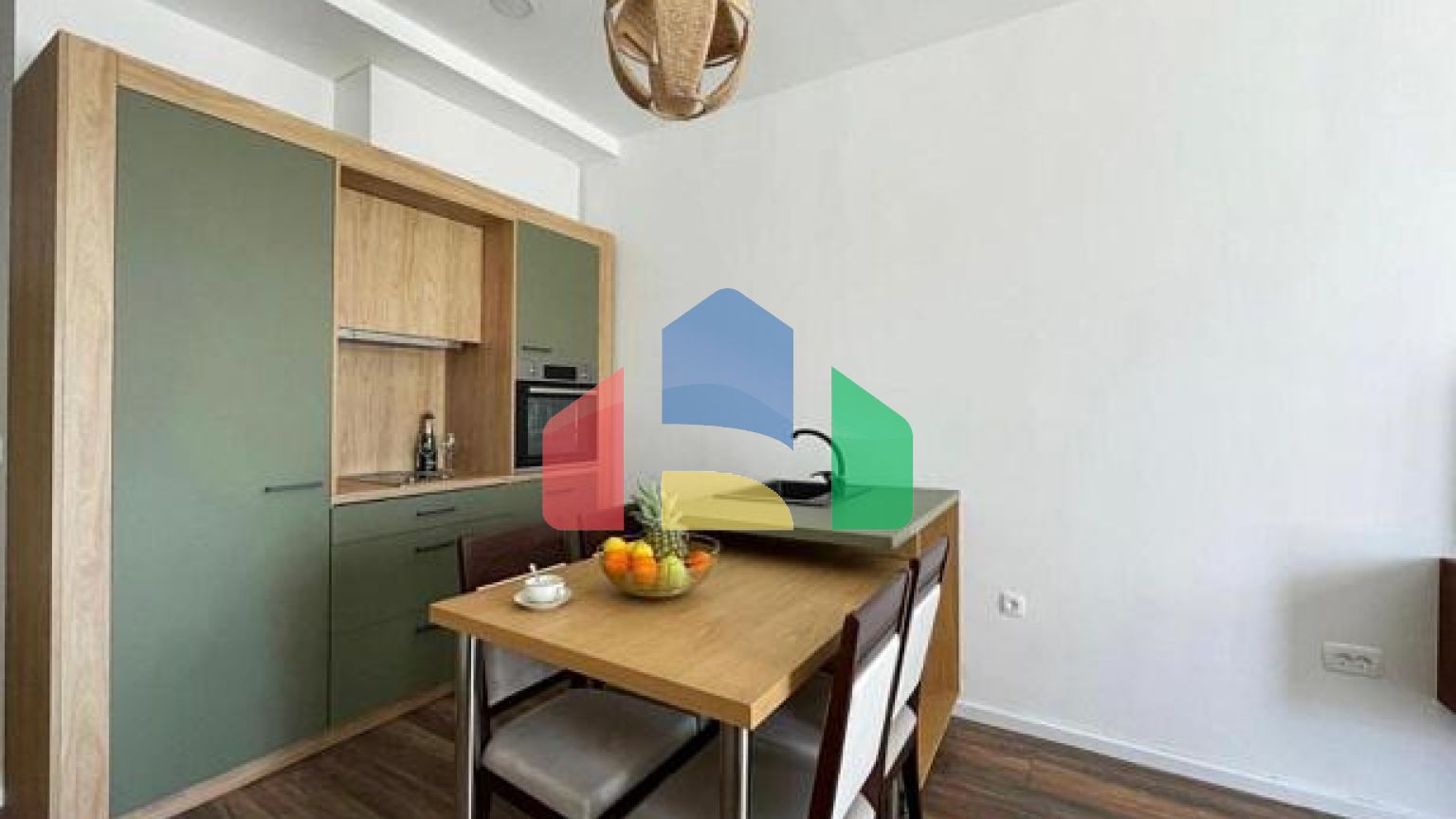 ПРОДАЁТСЯ – Роскошные апартаменты с видом на море | Эксклюзивное место рядом с Будвой | Гаражное место включено в стоимость