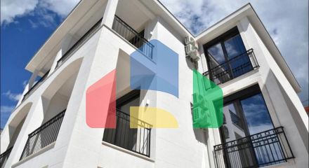 ПРОДАЁТСЯ – Роскошные апартаменты с видом на море | Эксклюзивное место рядом с Будвой | Гаражное место включено в стоимость